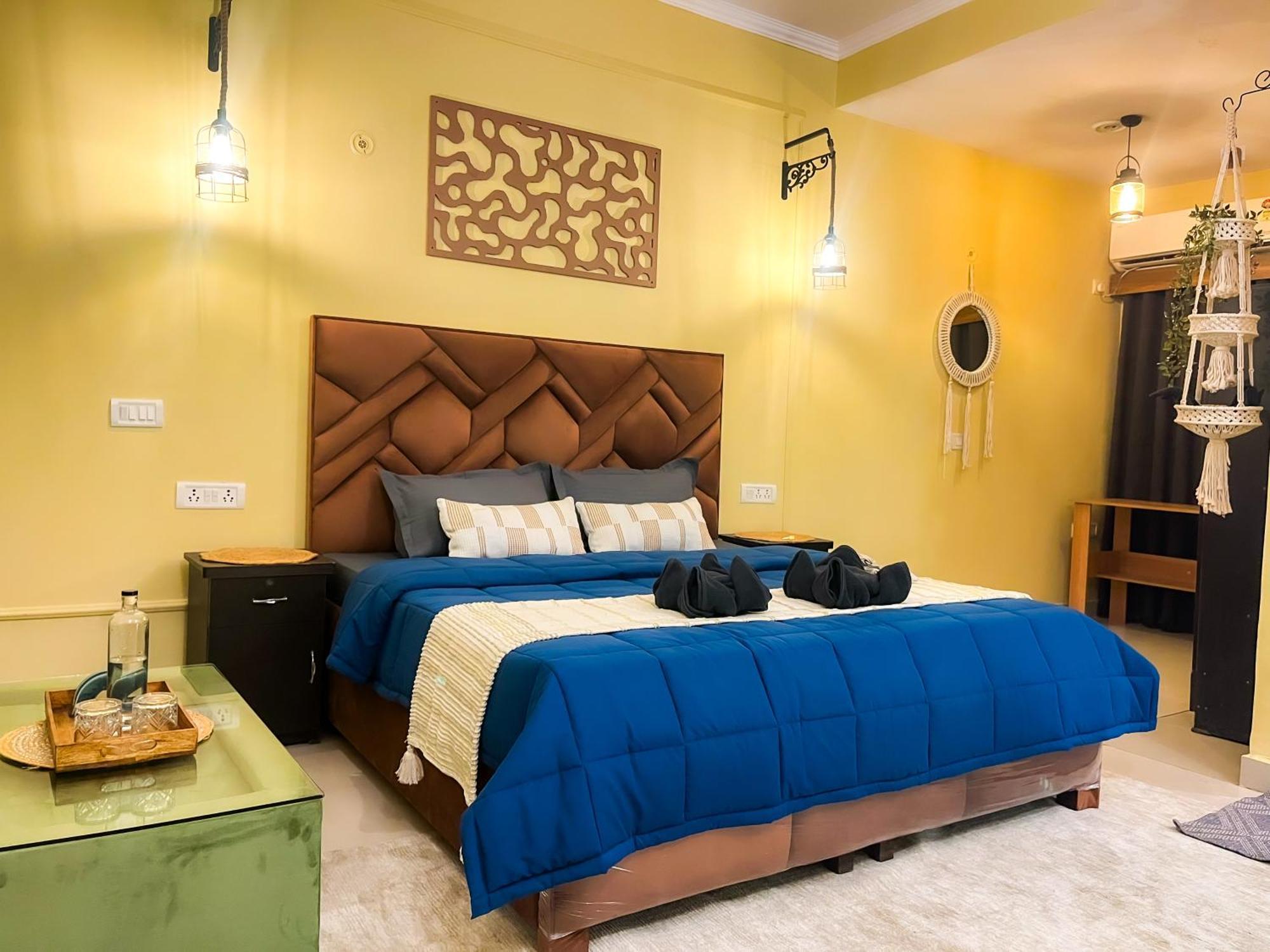 Atharva'S Homestay By Goaround Homes - Nehru Enclave Metro, South Delhi New Delhi Luaran gambar