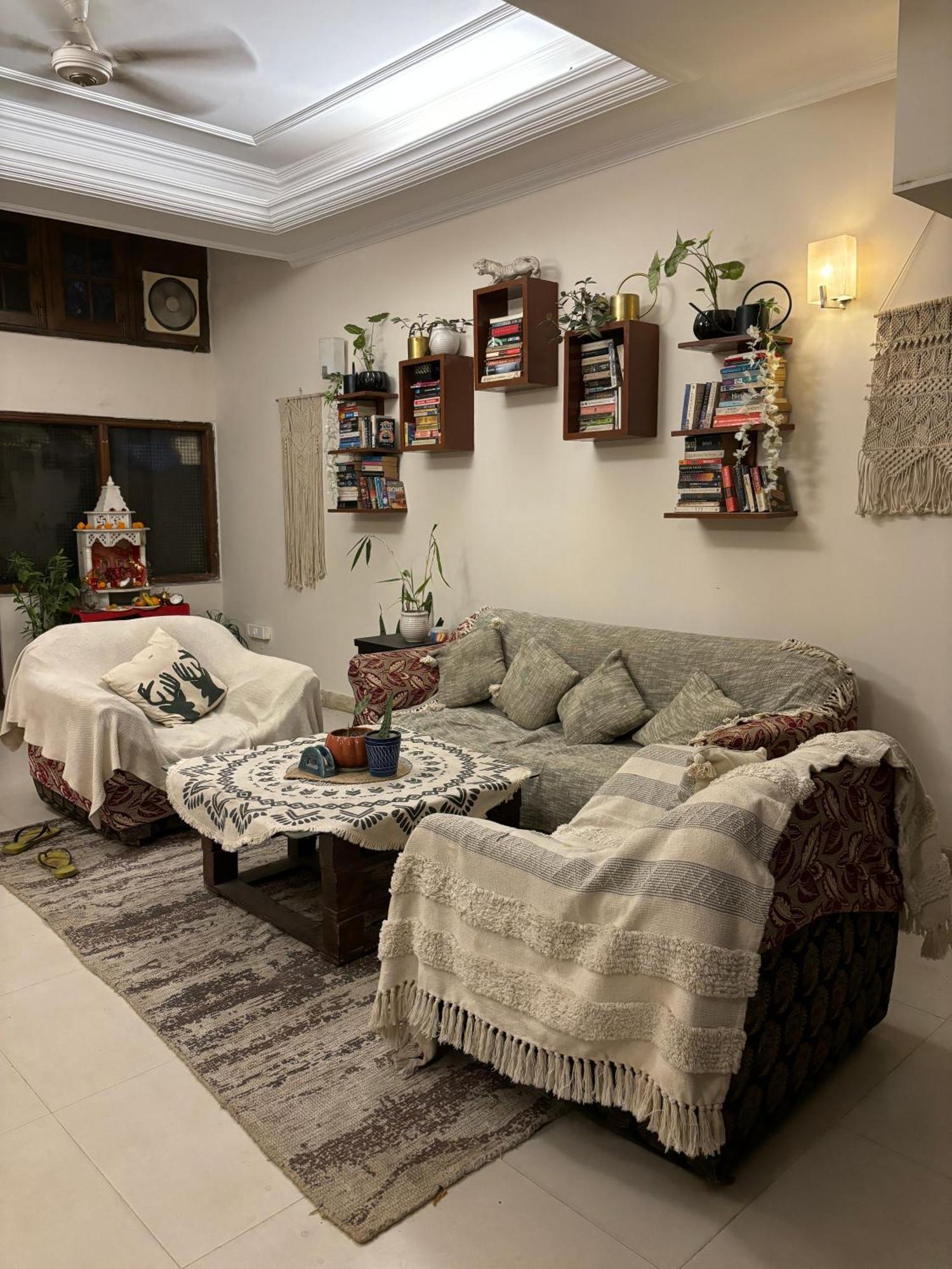 Atharva'S Homestay By Goaround Homes - Nehru Enclave Metro, South Delhi New Delhi Luaran gambar